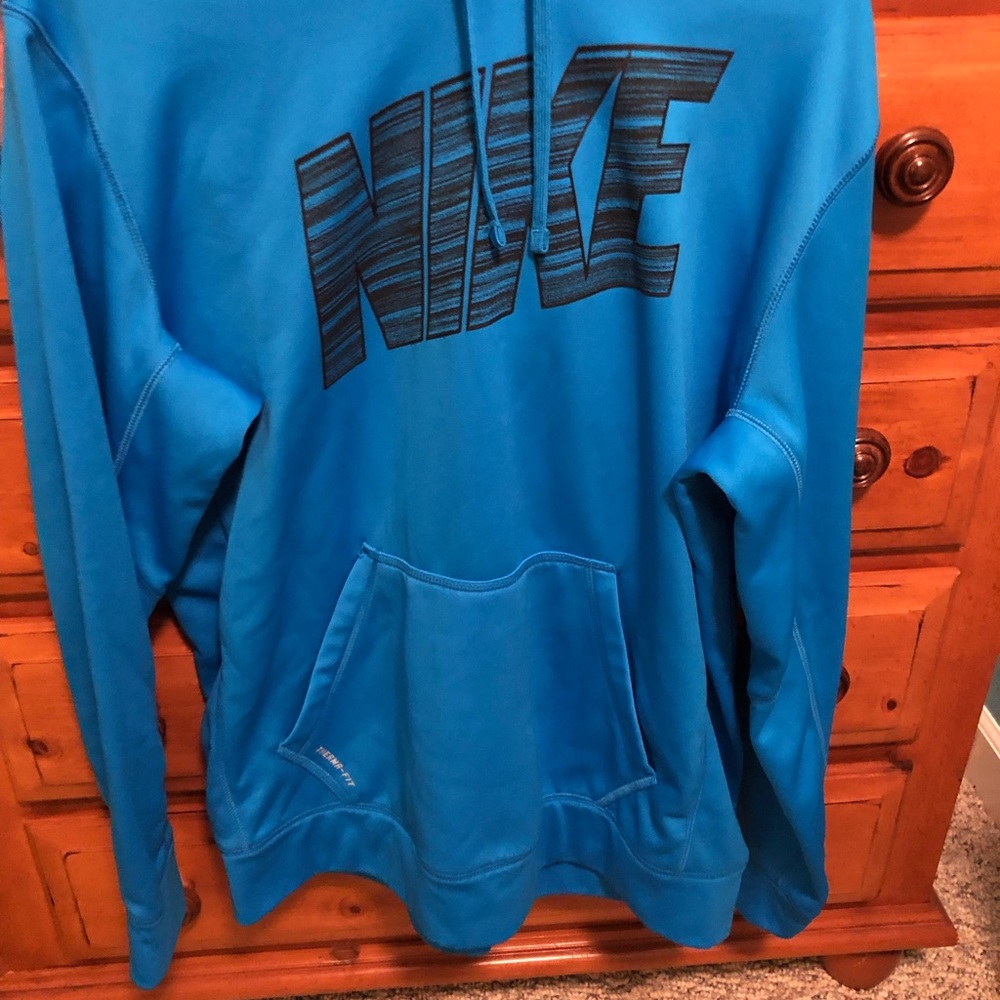 Men’s sweatshirt